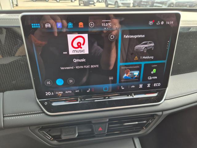 Volkswagen Tiguan Life 1,5 l eHybrid OPF 204PS DSG Design Paket "Dark" LED-Plus-Scheinw. elektr. Heckklappe Sitzheizung v+h Lenkradheizung Frontscheibe beheizb. R&uuml;ckf.Kamera Klimaautomatik VW-Radio Bluetooth wireless Apple CarPlay + Android Auto PDC ACC 2xKeyl 