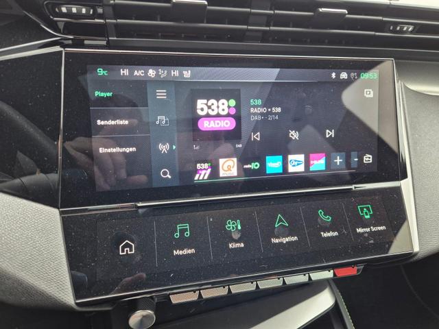 Peugeot 308 SW GT Exclusive 1.2 Hybrid 145PS Automatik Matrix-LED elektr. PanoDach Heckklappe Sitzheizung Lenkradheizung Navi 10" HD-Touchscreen wireless Apple CarPlay + Android Auto FOCAL-System 2x Keyless ACC 4x Kamera PDC v+h 18"LM 