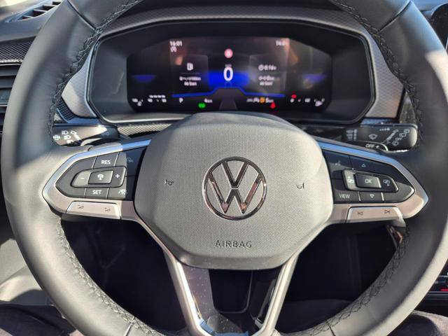 Volkswagen T-Cross 1.0 TSI 116PS DSG Life LED-Matrix-Scheinwerfer ACC Klimaautomatik Sitzheizung PDC v+h 17-LM abged.Scheiben 2xKeyless DAB+ Bluetooth Touchscreen Apple CarPlay Android Auto 
