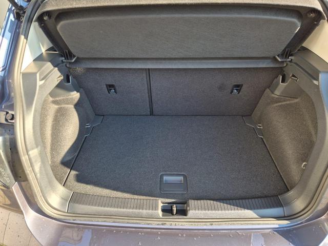 Volkswagen T-Cross 1.0 TSI 116PS DSG Life LED-Matrix-Scheinwerfer ACC Klimaautomatik Sitzheizung PDC v+h 17-LM abged.Scheiben 2xKeyless DAB+ Bluetooth Touchscreen Apple CarPlay Android Auto 