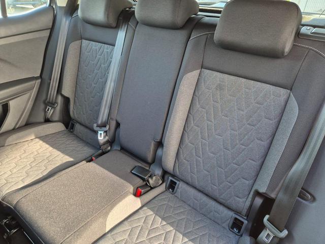 Volkswagen T-Cross 1.0 TSI 116PS DSG Life LED-Matrix-Scheinwerfer ACC Klimaautomatik Sitzheizung PDC v+h 17-LM abged.Scheiben 2xKeyless DAB+ Bluetooth Touchscreen Apple CarPlay Android Auto 