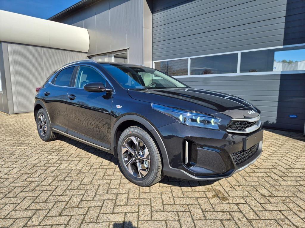 Kia XCeed     1.6 T-GDi 150PS Automatik Klimaautomatik Sitzheizung Lenkradheizung Navi PDC Rückf.Kamera abged.Scheiben Apple CarPlay Android Auto
