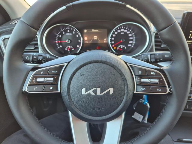 Kia XCeed 1.6 T-GDi 150PS Automatik Klimaautomatik Sitzheizung Lenkradheizung Navi PDC R&uuml;ckf.Kamera abged.Scheiben Apple CarPlay Android Auto 