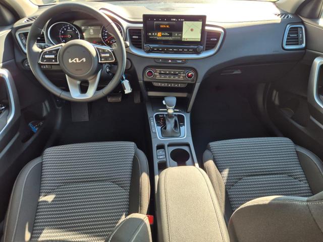 Kia XCeed 1.6 T-GDi 150PS Automatik Klimaautomatik Sitzheizung Lenkradheizung Navi PDC R&uuml;ckf.Kamera abged.Scheiben Apple CarPlay Android Auto 