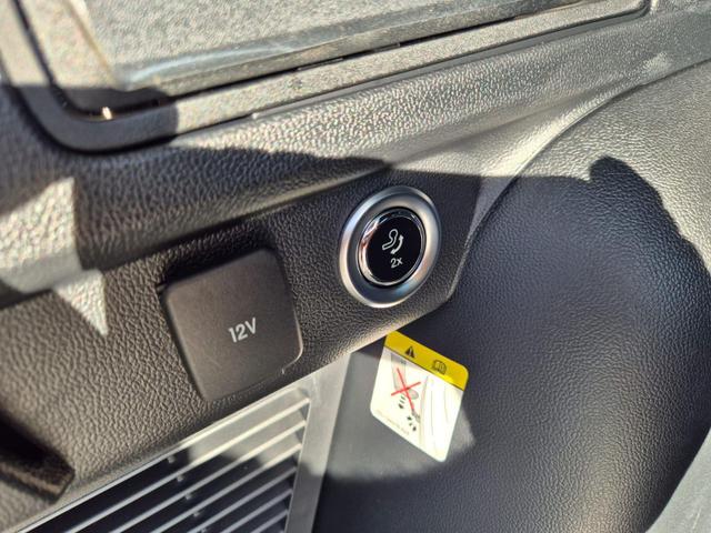 Ford Kuga ST-Line X 243PS PHEV Automatik Black Package Matrix-LED schwenkb. AHK elektr. PanoDach Sitzheizung v+h Lenkradheizung Frontscheibe beheizb. Navi SYNC4 Apple CarPlay Android Auto Touchscreen PDC 4xKamera 2xKeyless B+O Sound 20"LM vollelektr. Reic 