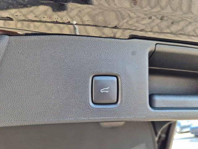 Ford Kuga ST-Line X 243PS PHEV Automatik Matrix-LED schwenkb. AHK elektr. PanoDach Sitzheizung v+h Lenkradheizung Frontscheibe beheizb. Navi SYNC4 Apple CarPlay Android Auto Touchscreen PDC 4xKamera 2xKeyless B+O Sound 19"LM vollelektr. Reichweite 65KM 