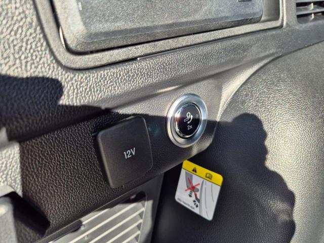 Ford Kuga ST-Line X 243PS PHEV Automatik Matrix-LED schwenkb. AHK elektr. PanoDach Sitzheizung v+h Lenkradheizung Frontscheibe beheizb. Navi SYNC4 Apple CarPlay Android Auto Touchscreen PDC 4xKamera 2xKeyless B+O Sound 19"LM vollelektr. Reichweite 65KM 