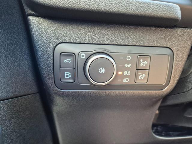 Ford Kuga ST-Line X 243PS PHEV Automatik Matrix-LED schwenkb. AHK elektr. PanoDach Sitzheizung v+h Lenkradheizung Frontscheibe beheizb. Navi SYNC4 Apple CarPlay Android Auto Touchscreen PDC 4xKamera 2xKeyless B+O Sound 19"LM vollelektr. Reichweite 65KM 