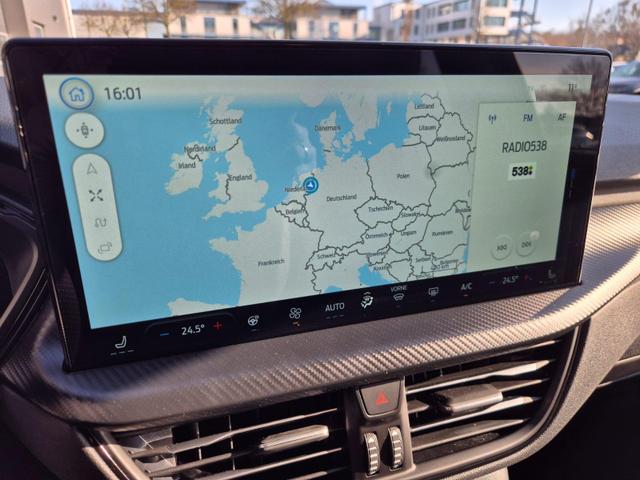 Ford Kuga ST-Line X 243PS PHEV Automatik Matrix-LED schwenkb. AHK elektr. PanoDach Sitzheizung v+h Lenkradheizung Frontscheibe beheizb. Navi SYNC4 Apple CarPlay Android Auto Touchscreen PDC 4xKamera 2xKeyless B+O Sound 19"LM vollelektr. Reichweite 65KM 
