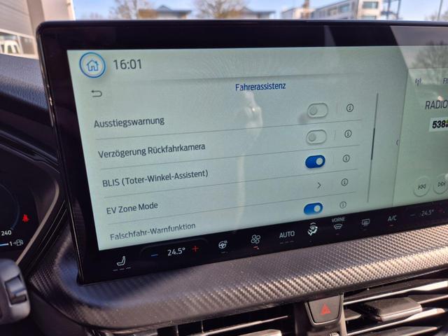 Ford Kuga ST-Line X 243PS PHEV Automatik Matrix-LED schwenkb. AHK elektr. PanoDach Sitzheizung v+h Lenkradheizung Frontscheibe beheizb. Navi SYNC4 Apple CarPlay Android Auto Touchscreen PDC 4xKamera 2xKeyless B+O Sound 19"LM vollelektr. Reichweite 65KM 