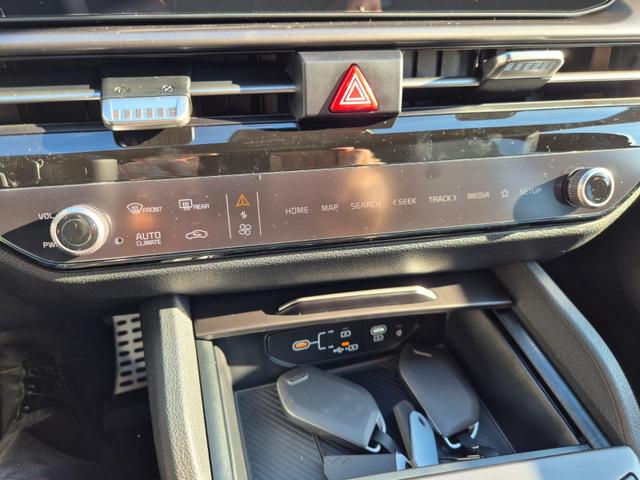 Kia Sportage 1.6 T-GDi 180PS 4x4 AWD Automatik GT-Line NEUES MODELL MY26 FACELIFT Teil-Leder 19"LM Sitzheizung v+h Lenkradheizung Klimaautomatik ACC Navi Bluetooth Touchscreen Apple CarPlay Android Auto PDC R&uuml;ckf.Kamera 2x Keyless 