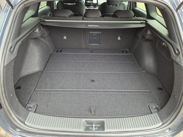Hyundai i30 Kombi 1.6 T-GDI 150PS Automatik N-Line MY2026 Sitzheizung Lenkradheizung Klimaautomatik Navi 10,3"-Touchscreen Bluelink Apple CarPlay + Android Auto PDC v+h R&uuml;ckf.Kamera 18-LM 