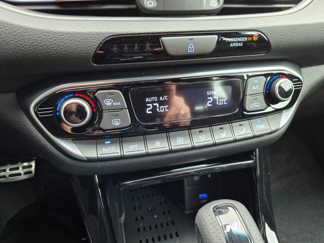 Hyundai i30 Kombi 1.6 T-GDI 150PS Automatik N-Line MY2026 Sitzheizung Lenkradheizung Klimaautomatik Navi 10,3"-Touchscreen Bluelink Apple CarPlay + Android Auto PDC v+h R&uuml;ckf.Kamera 18-LM 