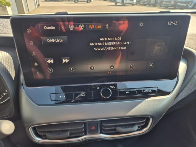 Nissan Juke 1.0 DIG-T 114PS Acenta Klimaautomatik Sitzheizung R&uuml;ckf.Kamera Bluetooth Touchscreen wireless Apple CarPlay Android Auto 