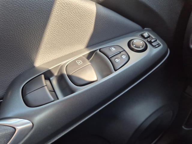 Nissan Juke 1.0 DIG-T 114PS Acenta Klimaautomatik Sitzheizung R&uuml;ckf.Kamera Bluetooth Touchscreen wireless Apple CarPlay Android Auto 