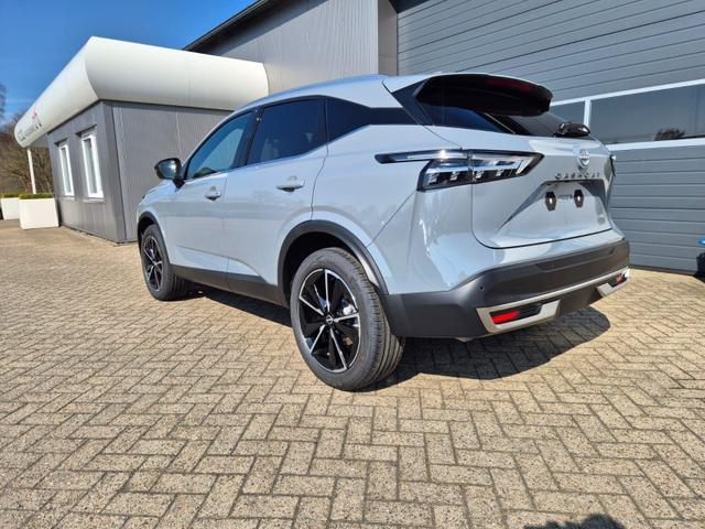 Nissan Qashqai - 1.3 DIG-T MHEV 158 PS X-Tronic Tekna Voll-Leder Klimaautomatik PanoGlasdach Sitzheizung Lenkradheizung Navi Head-Up Display elektr. Heckklappe ACC PDC v+h 360&deg;Kamera DAB Bluetooth Touchscreen Apple CarPlay Android Auto 19"LM