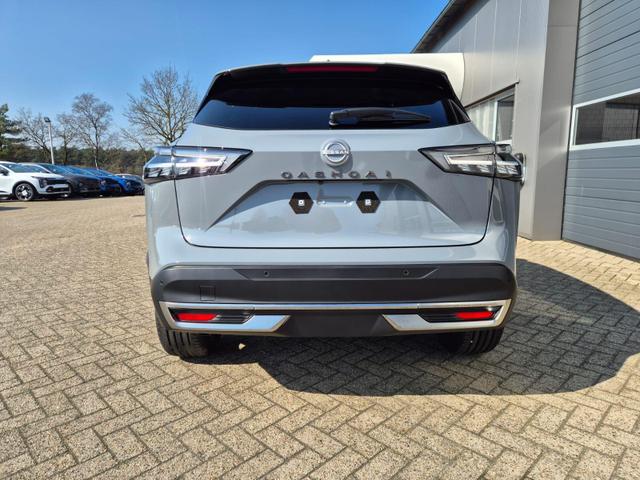 Nissan Qashqai 1.3 DIG-T MHEV 158 PS X-Tronic Tekna Voll-Leder Klimaautomatik PanoGlasdach Sitzheizung Lenkradheizung Navi Head-Up Display elektr. Heckklappe ACC PDC v+h 360&deg;Kamera DAB Bluetooth Touchscreen Apple CarPlay Android Auto 19"LM 