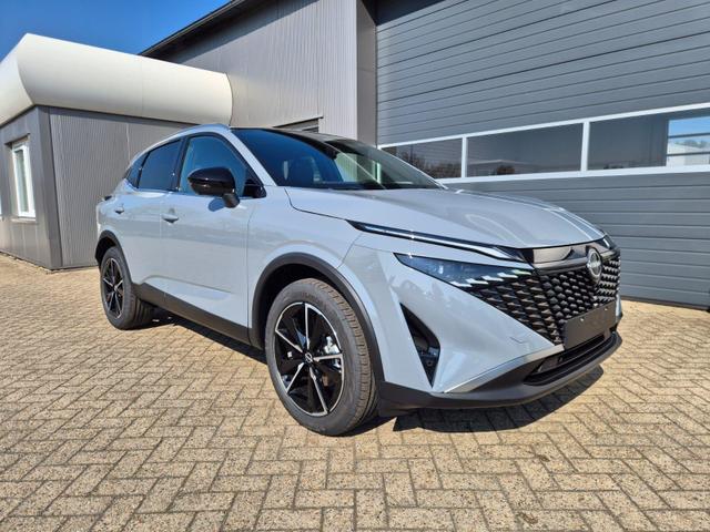 Nissan Qashqai 1.3 DIG-T MHEV 158 PS X-Tronic Tekna Voll-Leder Klimaautomatik PanoGlasdach Sitzheizung Lenkradheizung Navi Head-Up Display elektr. Heckklappe ACC PDC v+h 360&deg;Kamera DAB Bluetooth Touchscreen Apple CarPlay Android Auto 19"LM 