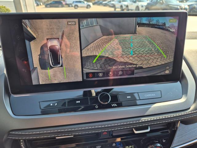 Nissan Qashqai 1.3 DIG-T MHEV 158 PS X-Tronic Tekna Voll-Leder Klimaautomatik PanoGlasdach Sitzheizung Lenkradheizung Navi Head-Up Display elektr. Heckklappe ACC PDC v+h 360&deg;Kamera DAB Bluetooth Touchscreen Apple CarPlay Android Auto 19"LM 