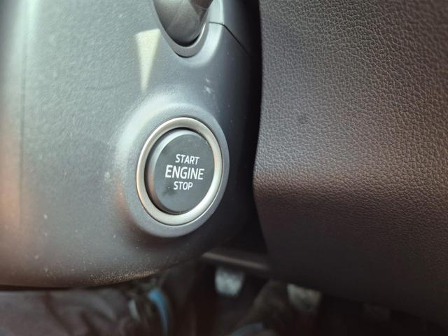 Skoda Fabia 1.0 TSI 95PS Selection 5-t&uuml;rig R&uuml;ckf.Kamera Parksensoren Sitzheizung Multifunktionslenkrad Klima Skoda-Radio Bluetooth Touchscreen Tempomat Nebelsch. Apple CarPlay + Android Auto 