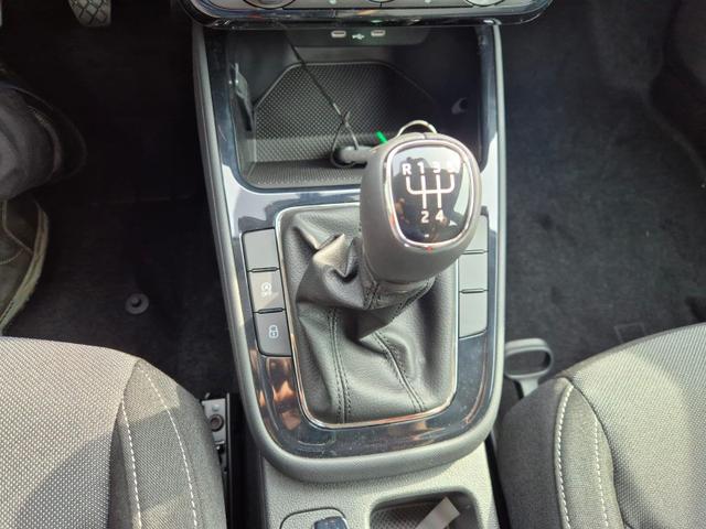 Skoda Fabia 1.0 TSI 95PS Selection 5-t&uuml;rig R&uuml;ckf.Kamera Parksensoren Sitzheizung Multifunktionslenkrad Klima Skoda-Radio Bluetooth Touchscreen Tempomat Nebelsch. Apple CarPlay + Android Auto 