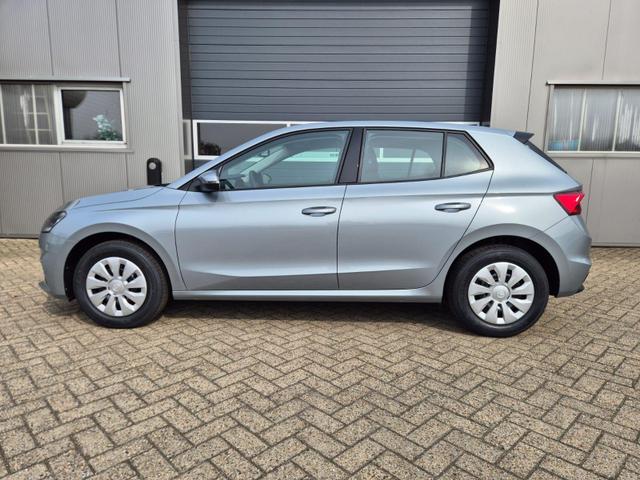 Skoda Fabia - 1.0 TSI 95PS Selection 5-t&uuml;rig R&uuml;ckf.Kamera Parksensoren Sitzheizung Multifunktionslenkrad Klima Skoda-Radio Bluetooth Touchscreen Tempomat Nebelsch. Apple CarPlay + Android Auto