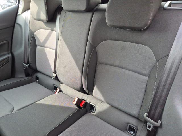 Skoda Fabia 1.0 TSI 95PS Selection 5-t&uuml;rig R&uuml;ckf.Kamera Parksensoren Sitzheizung Multifunktionslenkrad Klima Skoda-Radio Bluetooth Touchscreen Tempomat Nebelsch. Apple CarPlay + Android Auto 