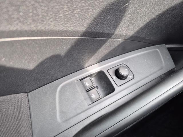 Skoda Fabia 1.0 TSI 95PS Selection 5-t&uuml;rig R&uuml;ckf.Kamera Parksensoren Sitzheizung Multifunktionslenkrad Klima Skoda-Radio Bluetooth Touchscreen Tempomat Nebelsch. Apple CarPlay + Android Auto 