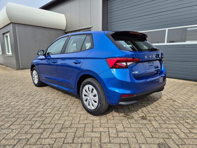 Skoda Fabia - 1.0 TSI 95PS Selection 5-t&uuml;rig R&uuml;ckf.Kamera Parksensoren Sitzheizung Multifunktionslenkrad Klima Skoda-Radio Bluetooth Touchscreen Tempomat Nebelsch. Apple CarPlay + Android Auto