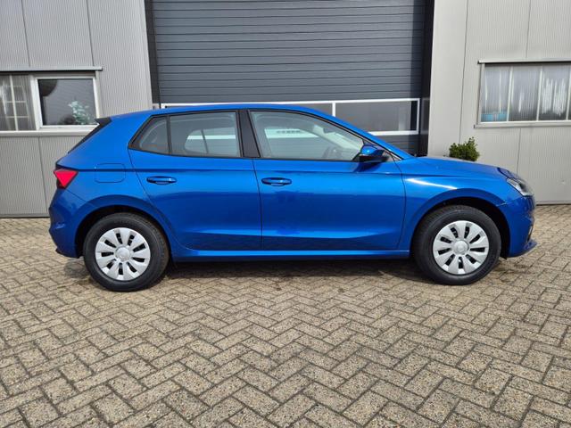 Skoda Fabia 1.0 TSI 95PS Selection 5-t&uuml;rig R&uuml;ckf.Kamera Parksensoren Sitzheizung Multifunktionslenkrad Klima Skoda-Radio Bluetooth Touchscreen Tempomat Nebelsch. Apple CarPlay + Android Auto 