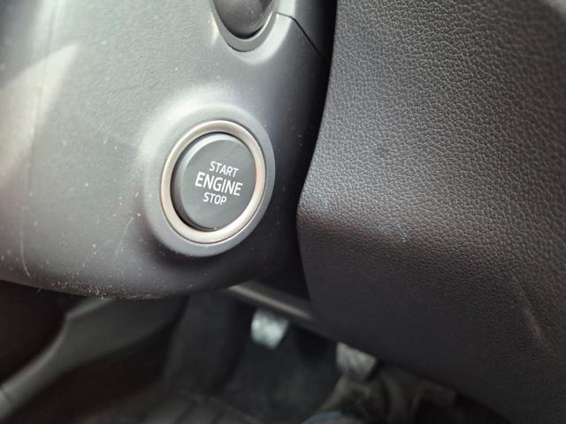 Skoda Fabia 1.0 TSI 95PS Selection 5-t&uuml;rig R&uuml;ckf.Kamera Parksensoren Sitzheizung Multifunktionslenkrad Klima Skoda-Radio Bluetooth Touchscreen Tempomat Nebelsch. Apple CarPlay + Android Auto 