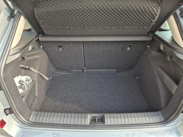 Skoda Kamiq 1.0 TSI 115PS DSG Selection R&uuml;ckf.Kamera PDC v+h Sitzheizung Klimaautomatik Skoda-Radio Apple CarPlay + Android Auto Tempomat Garantieverl&auml;ngerung 16"LM 