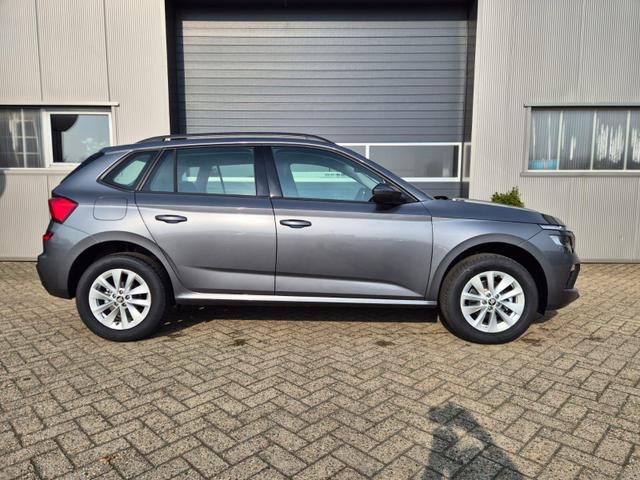Skoda Kamiq 1.0 TSI 115PS DSG Selection AHK R&uuml;ckf.Kamera PDC v+h Sitzheizung Klimaautomatik Skoda-Radio Apple CarPlay + Android Auto Tempomat Garantieverl&auml;ngerung 16"LM 