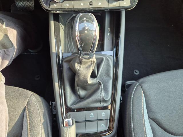 Skoda Kamiq 1.0 TSI 115PS DSG Selection AHK R&uuml;ckf.Kamera PDC v+h Sitzheizung Klimaautomatik Skoda-Radio Apple CarPlay + Android Auto Tempomat Garantieverl&auml;ngerung 16"LM 