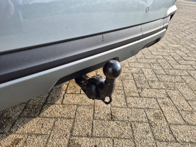 Skoda Kamiq 1.0 TSI 115PS DSG Selection AHK R&uuml;ckf.Kamera PDC v+h Sitzheizung Klimaautomatik Skoda-Radio Apple CarPlay + Android Auto Tempomat Garantieverl&auml;ngerung 16"LM 