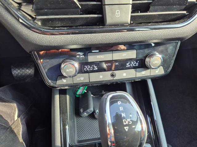 Skoda Kamiq 1.0 TSI 115PS DSG Selection AHK R&uuml;ckf.Kamera PDC v+h Sitzheizung Klimaautomatik Skoda-Radio Apple CarPlay + Android Auto Tempomat Garantieverl&auml;ngerung 16"LM 