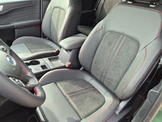 Ford Kuga ST-Line X 243PS PHEV Automatik schwenkb. AHK Sitzheizung v+h Lenkradheizung Frontscheibe beheizb. Klimaauomatik Navi SYNC4 Apple CarPlay Android Auto Touchscreen PDC 4xKamera 2xKeyless B+O Sound 18"LM vollelektr. Reichweite 67KM 