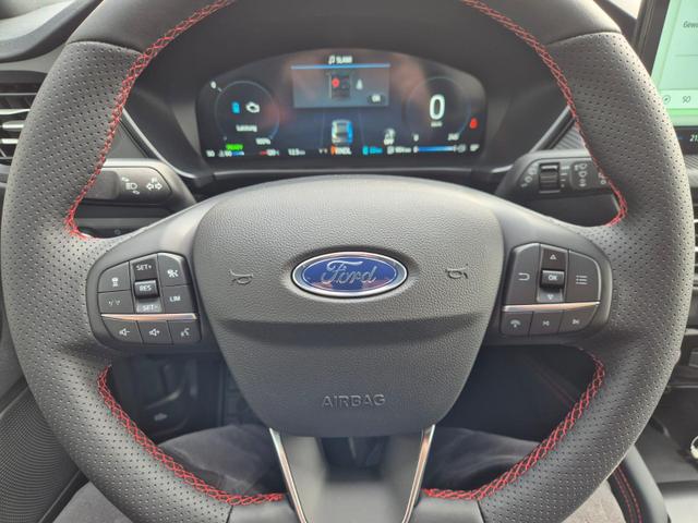 Ford Kuga ST-Line X 243PS PHEV Automatik schwenkb. AHK Sitzheizung v+h Lenkradheizung Frontscheibe beheizb. Klimaauomatik Navi SYNC4 Apple CarPlay Android Auto Touchscreen PDC 4xKamera 2xKeyless B+O Sound 18"LM vollelektr. Reichweite 67KM 