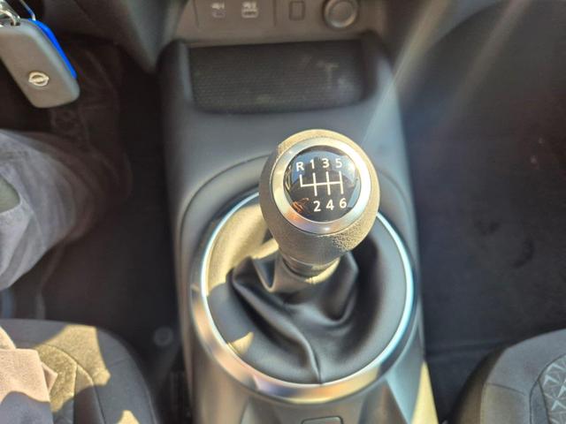 Nissan Juke 1.0 DIG-T 114PS Acenta Klimaautomatik Sitzheizung R&uuml;ckf.Kamera Bluetooth Touchscreen wireless Apple CarPlay Android Auto 