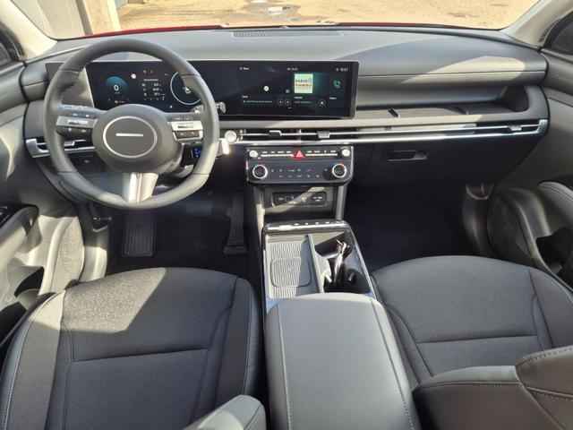 Hyundai TUCSON Trend 1.6 T-GDI 150PS Automatik TZ 2026 Teil-Leder Sitzheizung v+h Lenkradheizung Klimaautomatik Navi Touchscreen DAB+ Apple CarPlay + Android Auto PDC R&uuml;ckf.-Kamera Matrix-LED-Scheinw. 