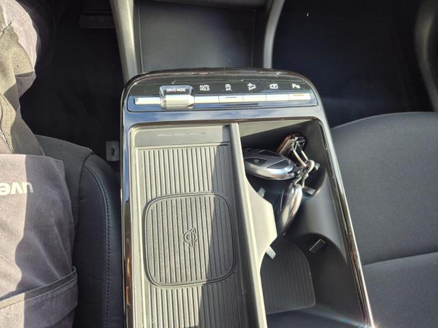 Hyundai TUCSON Trend 1.6 T-GDI 150PS Automatik TZ 2026 Teil-Leder Sitzheizung v+h Lenkradheizung Klimaautomatik Navi Touchscreen DAB+ Apple CarPlay + Android Auto PDC R&uuml;ckf.-Kamera Matrix-LED-Scheinw. 