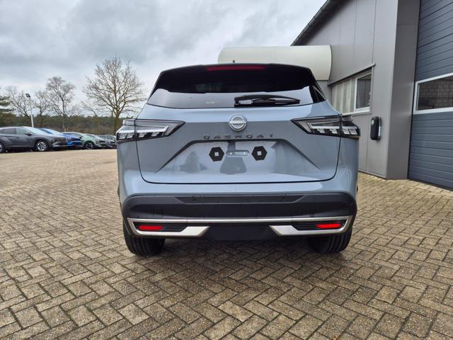 Nissan Qashqai 1.3 DIG-T MHEV 158 PS X-Tronic Tekna Voll-Leder Klimaautomatik PanoGlasdach Sitzheizung Lenkradheizung Navi Head-Up Display elektr. Heckklappe ACC PDC v+h 360&deg;Kamera DAB Bluetooth Touchscreen Apple CarPlay Android Auto 19"LM 