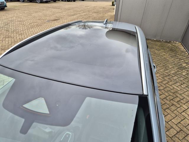 Nissan Qashqai 1.3 DIG-T MHEV 158 PS X-Tronic Tekna Voll-Leder Klimaautomatik PanoGlasdach Sitzheizung Lenkradheizung Navi Head-Up Display elektr. Heckklappe ACC PDC v+h 360&deg;Kamera DAB Bluetooth Touchscreen Apple CarPlay Android Auto 19"LM 