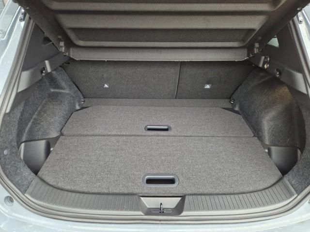 Nissan Qashqai 1.3 DIG-T MHEV 158 PS X-Tronic Tekna Voll-Leder Klimaautomatik PanoGlasdach Sitzheizung Lenkradheizung Navi Head-Up Display elektr. Heckklappe ACC PDC v+h 360&deg;Kamera DAB Bluetooth Touchscreen Apple CarPlay Android Auto 19"LM 