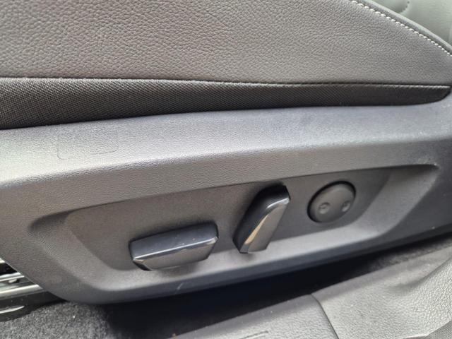 Nissan Qashqai 1.3 DIG-T MHEV 158 PS X-Tronic Tekna Voll-Leder Klimaautomatik PanoGlasdach Sitzheizung Lenkradheizung Navi Head-Up Display elektr. Heckklappe ACC PDC v+h 360&deg;Kamera DAB Bluetooth Touchscreen Apple CarPlay Android Auto 19"LM 