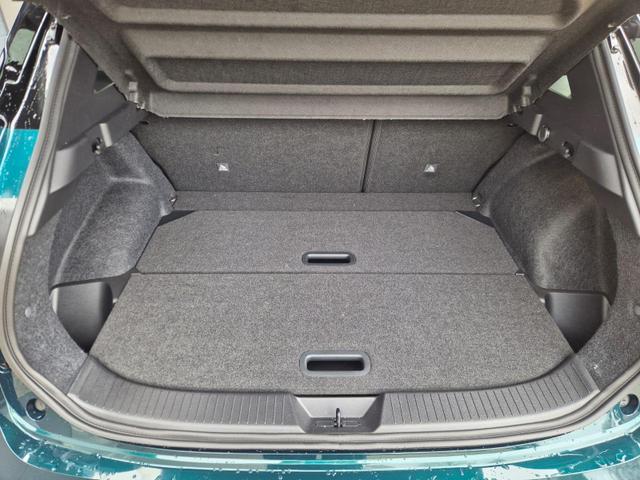 Nissan Qashqai 1.3 DIG-T MHEV 158 PS X-Tronic Tekna Premium Paket 20"LM Teil-Leder PanoGlasdach Klimaautomatik Sitzheizung Lenkradheizung Navi Head-Up Display elektr. Heckklappe ACC PDC v+h 360&deg;Kamera DAB Bluetooth Touchscreen Apple CarPlay Android Auto 