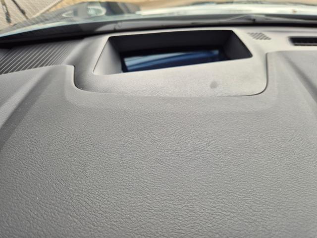 Nissan Qashqai 1.3 DIG-T MHEV 158 PS X-Tronic Tekna Premium Paket 20"LM Teil-Leder PanoGlasdach Klimaautomatik Sitzheizung Lenkradheizung Navi Head-Up Display elektr. Heckklappe ACC PDC v+h 360&deg;Kamera DAB Bluetooth Touchscreen Apple CarPlay Android Auto 