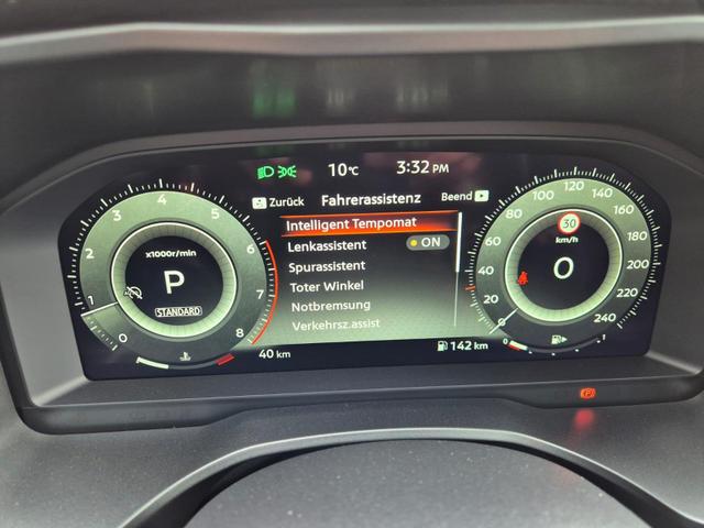 Nissan Qashqai 1.3 DIG-T MHEV 158 PS X-Tronic N-Connecta Teil-Leder PanoGlasdach Klimaautomatik Sitzheizung Lenkradheizung Navi ACC PDC v+h 360&deg;Kamera DAB Bluetooth Touchscreen Apple CarPlay Android Auto 18"LM 