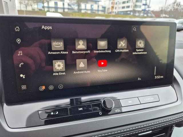 Nissan Qashqai 1.3 DIG-T MHEV 158 PS X-Tronic N-Connecta Teil-Leder PanoGlasdach Klimaautomatik Sitzheizung Lenkradheizung Navi ACC PDC v+h 360&deg;Kamera DAB Bluetooth Touchscreen Apple CarPlay Android Auto 18"LM 