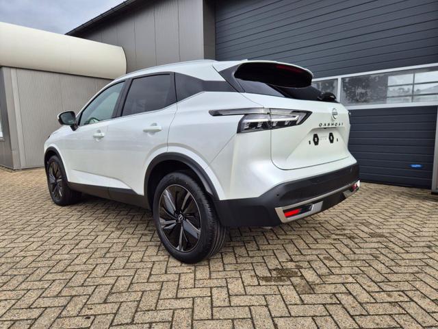 Nissan Qashqai 1.3 DIG-T MHEV 140PS Tekna Voll-Leder Klimaautomatik PanoGlasdach Sitzheizung Lenkradheizung Navi Head-Up Display elektr. Heckklappe ACC PDC v+h 360&deg;Kamera DAB Bluetooth Touchscreen Apple CarPlay Android Auto 19"LM 